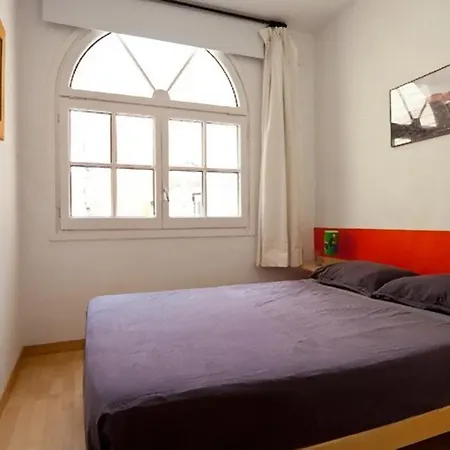 La Casa De Laura Nisia Barcelona