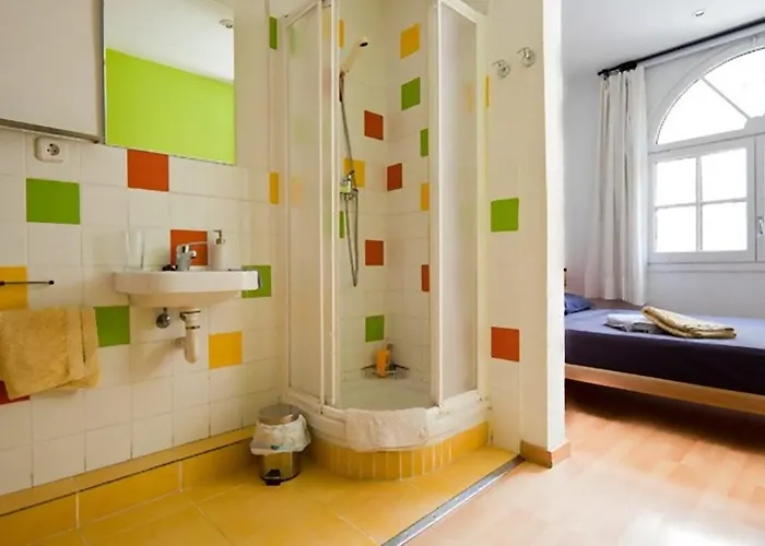 La Casa De Laura Nisia 4*